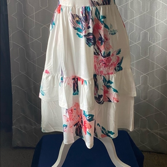 NWT-OUGES-WHITE FLORAL TANK DRESS-SIZE SMALL - Picture 2 of 13